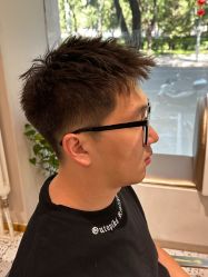 -童辉造型