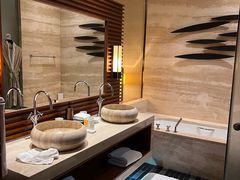 -海南清水湾莱佛士酒店