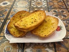 蒜蓉面包-番茄屋葡式美食(总店)