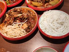 -老闵田螺馆·南昌市井菜·特色小吃(总店)