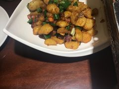 -万重锦·人文川菜馆(骡马市店)