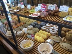 -焙丽拾光(麦凯乐直营店)