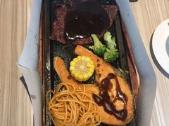 -必胜客(王府井店)