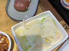 -左庭右院鲜牛肉火锅(金山万达店)