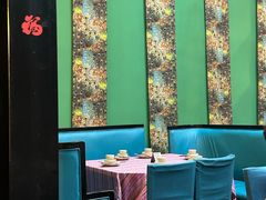 -香巴拉云南餐厅(华莱坞店)