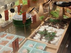 -一绪に和牛寿喜烧(罗湖益田假日店)