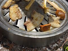 -啊美丽炭火烤肉(滑翔一店)