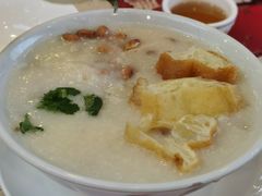 荔湾艇仔粥-点都德(千灯湖环宇城店)
