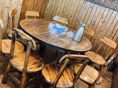 -老东镇啤酒屋海鲜加工·蒸汽海鲜·海鲜烧烤(台东店)