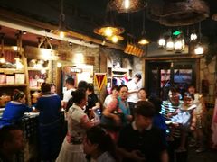 -老牌坊云南鱼豆花火锅(爱建店)