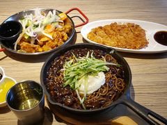 铁板辣味炸酱面-炒码先生·韩餐炸鸡披萨(西塔店)