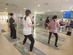 -爱尔乐美孕产瑜伽·普拉提