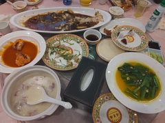 -鸿宾楼(展览馆路店)