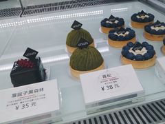 -UNI UNI(环亚凯瑟琳店)