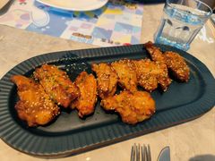 -必胜客(尹山湖歌林公园店)