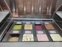 -万荟轩海鲜·粤式点心自助餐厅(蓝海风万怡酒店)