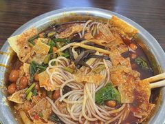 -柳州肥姨妈大骨螺蛳粉(江宁万达店)