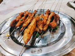 -江城燕子大排档(江汉路步行街店)