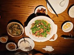 -爱碗亭·鲜炒湖南菜(壹城中心店)