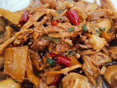 -渔中舟海鲜大排档(普陀沈家门店)