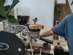 -red donkey coffee