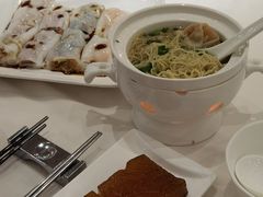 鸡汤鲜虾云吞面-凤凰楼酒家·粤宴点心(华强北店)