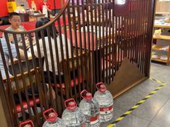 -鲁员外地锅鸡地锅鱼(古墩路店)