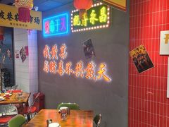 -黄弟大排档·湖南菜·小龙虾·小海鲜(凯旋北路店)