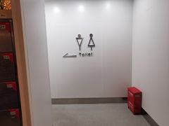 -冰纷万象滑冰场(沈阳万象城店)