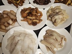 -天宜隆蘑菇宴火锅(石景山旗舰店)