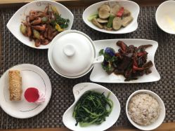 -馨月汇·一悦馨香月子中心(前滩店)