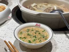 -三人行骨头王火锅(长寿店)