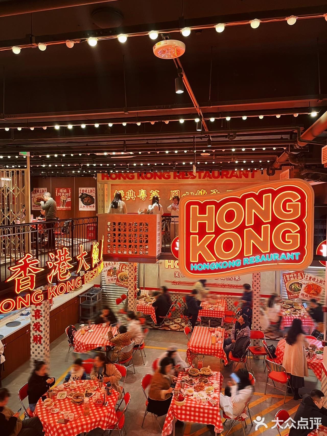 港式复古茶餐厅，有一种到了香港的错觉！