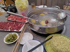 -官塘陈记鱼生·潮汕砂锅粥·牛肉火锅(潮枫路总店)