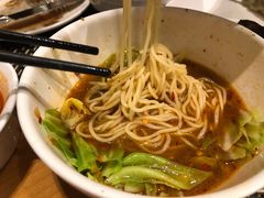 重庆小面-盛宴标帜西餐厅龙虾.鲍鱼•牛排(重庆喜来登大酒店)