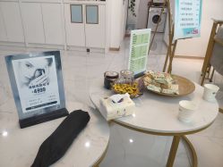 -瓷肌博士·祛痘科技美肤