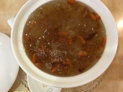 薑汁紅棗枸杞雪耳桃膠-森记港式甜品(怡丰苑店)