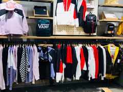 -VANS(三里屯太古里店)