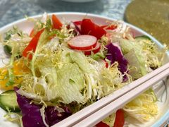西域大拌菜-巴扎美食·新疆菜·西域歌舞表演餐厅(新疆大厦店)