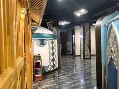 -哈啾嗨·新概念蒙餐(红星新城店)