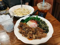 -CowCow其其·牛杂咖啡公司(六运店)