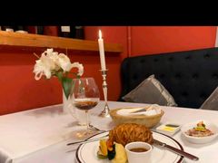 -塞纳河法国餐厅(意式风情街店)