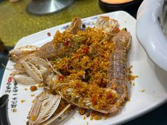 -潘先生平价海鲜城(神州半岛店)