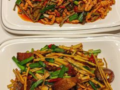 -钟记陕南菜·煎锅鱼(红专南路店)