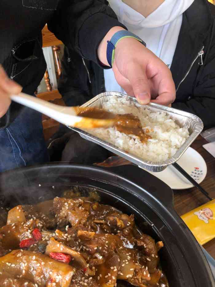 大圣甲(总店)-"来报告一下最新价格,59一斤的已经过时了.