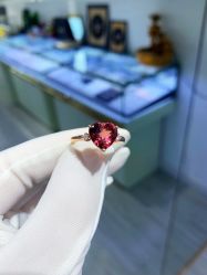 -夸克珠宝设计工作室