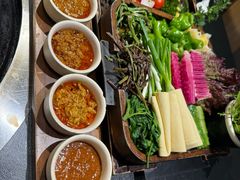 -蘸小院铁锅炖·蘸酱菜·东北菜(怀远门店)