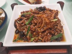 -梅飞酒家(名辉豪庭店)