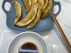 -老新隆牛肉锅贴(新街口店)