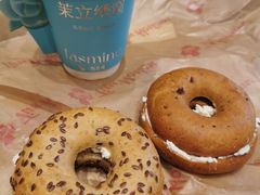 -Tims天好咖啡·贝果(东吴龙湖天街店)